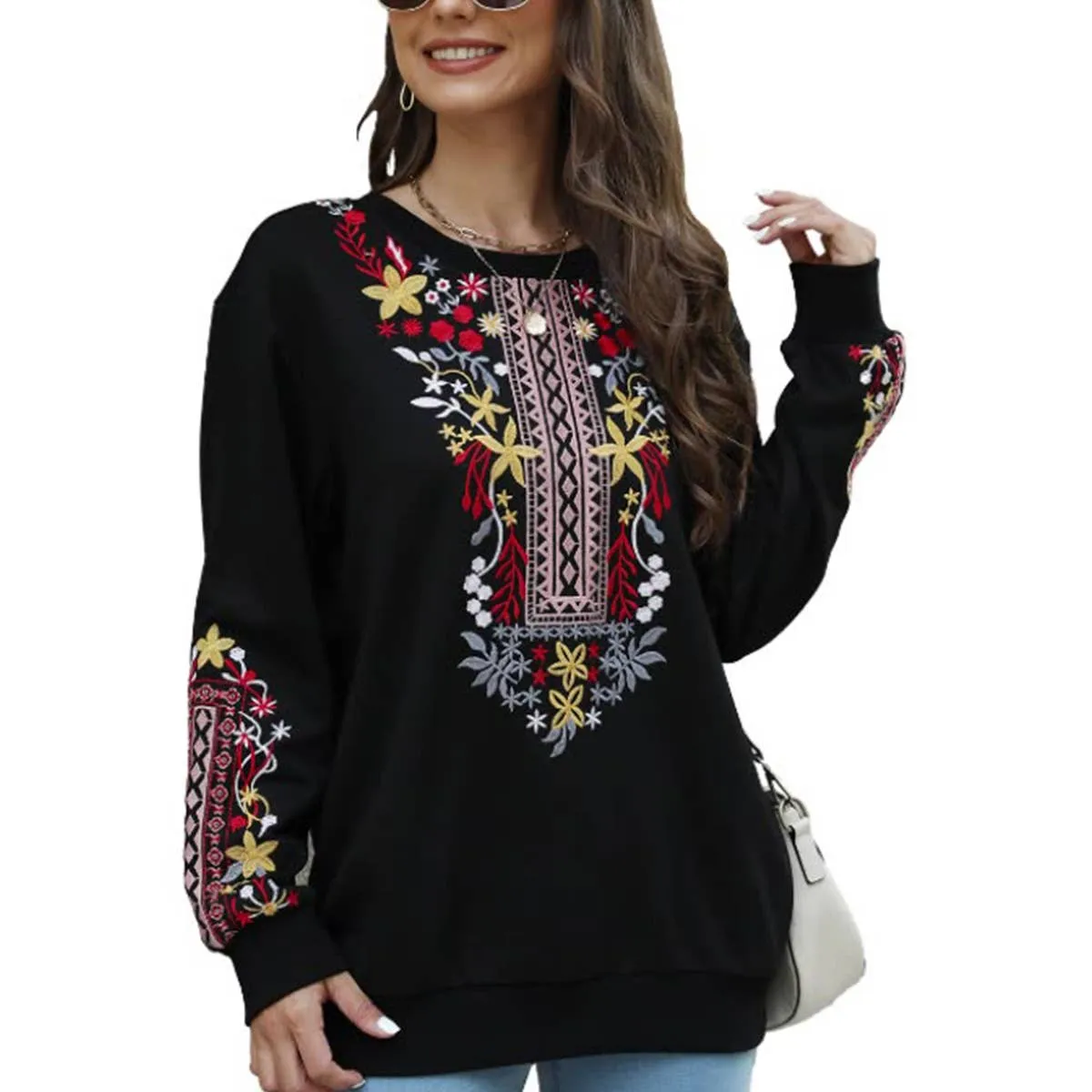 COTTON PLUS-SIZE V-NECK ETHNIC EMBROIDERED HOODIE_CWTBLL0826