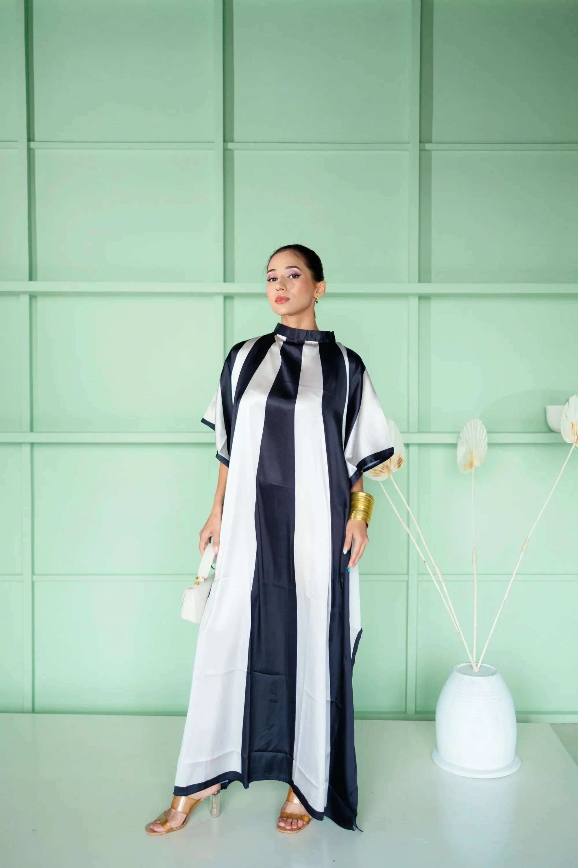 Monochrome B&W Kaftan