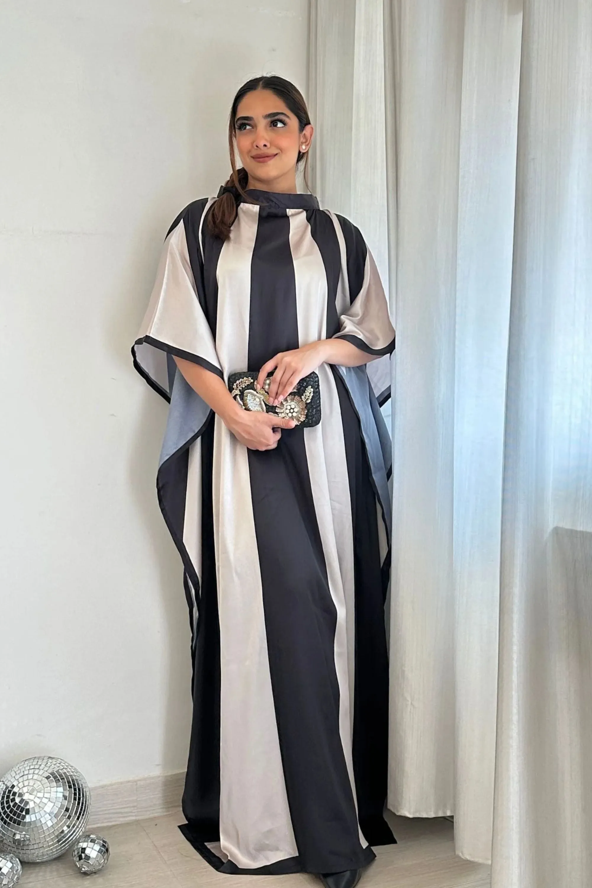 Monochrome B&W Kaftan