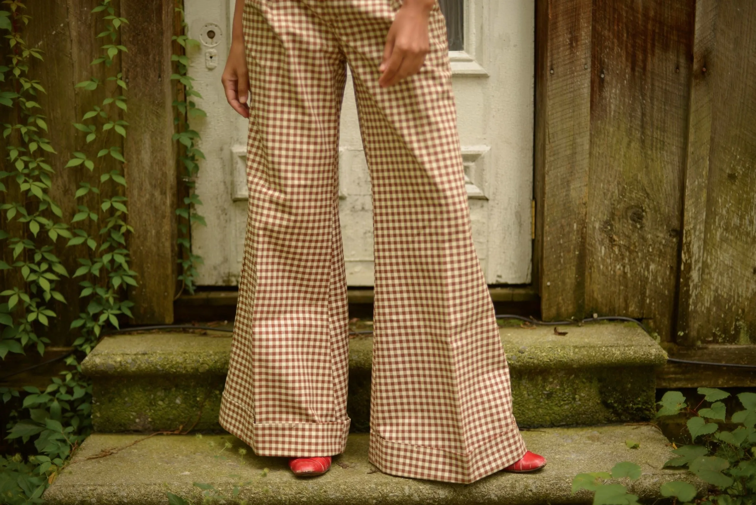 Rare 1970s thick cotton gingham ultra wide leg bell bottom trousers, 27w